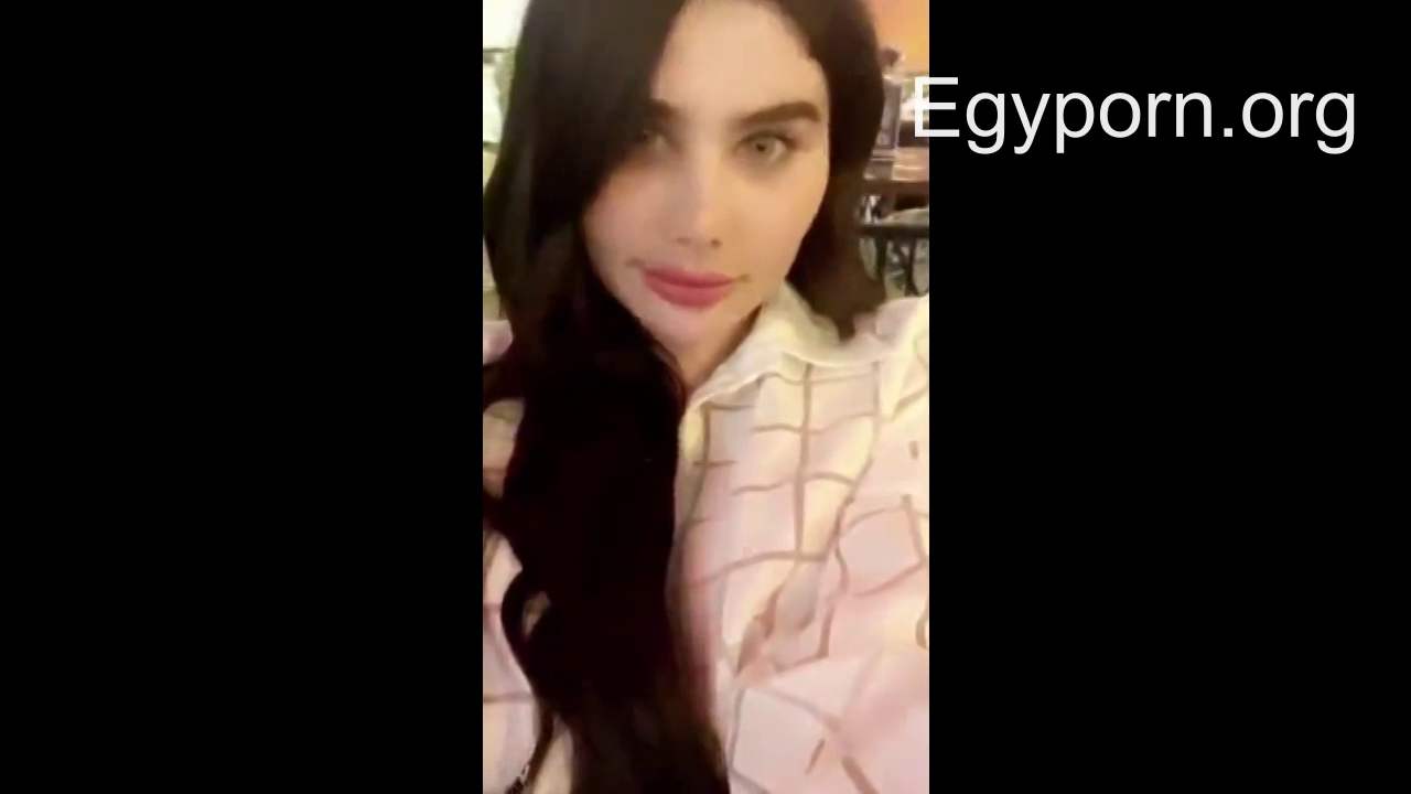 انجي خوري تستعرض افخاذها القشطة اغراء واثارة – egyporn