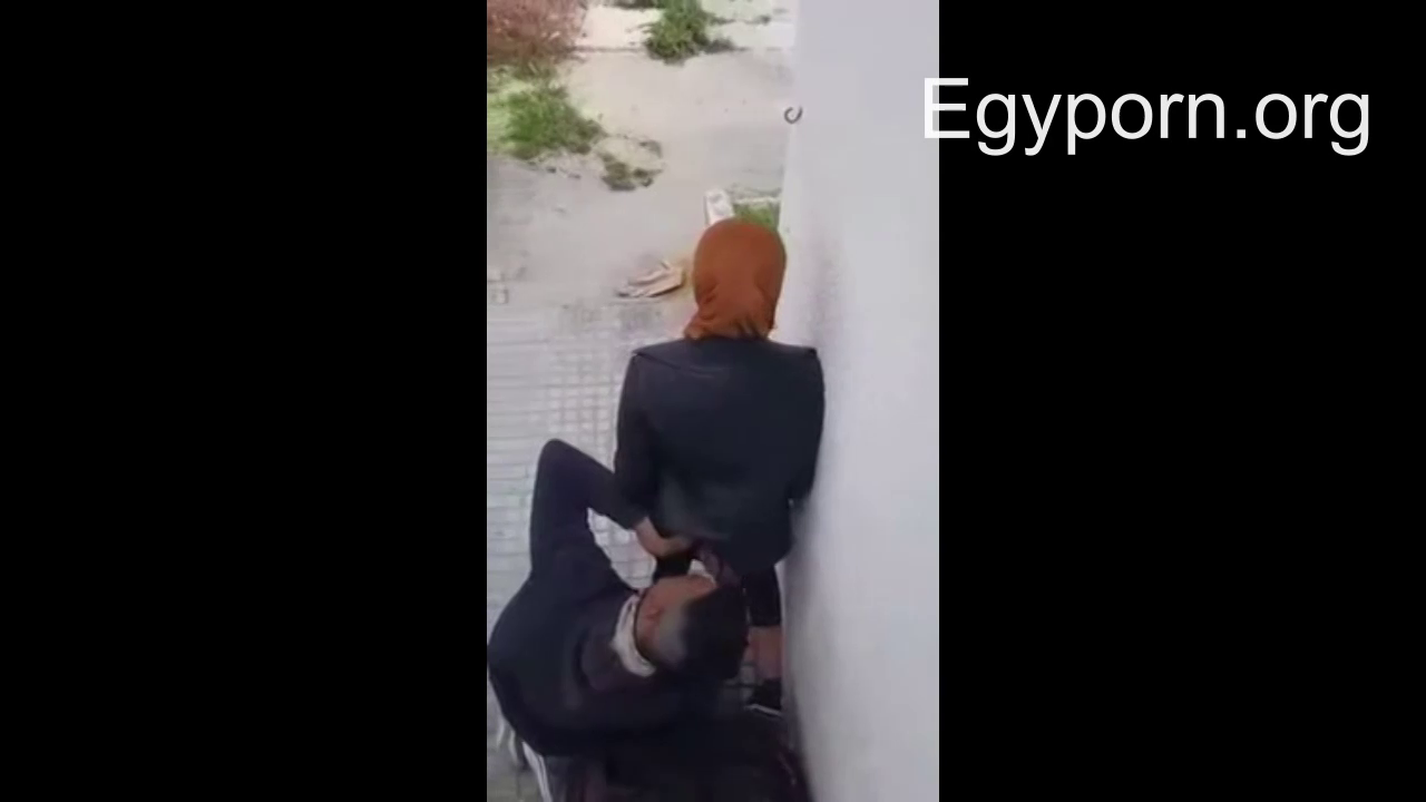 سكس محجبة تتناك في الشارع نيك ولحس خرم طيزها-egyporn