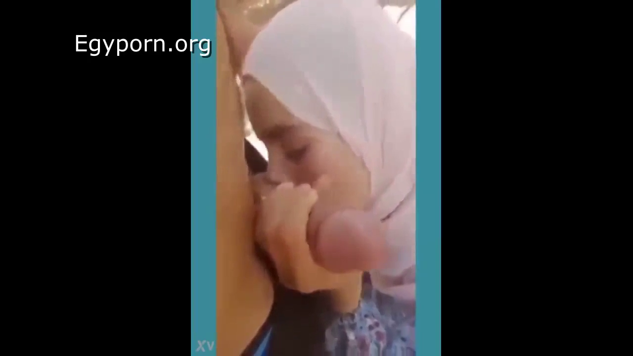 سكس جزائرية محجبة تمص الزب وتشرب حليب